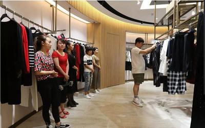 視覺制勝 巧用視覺影響力，引爆服裝店銷售業績